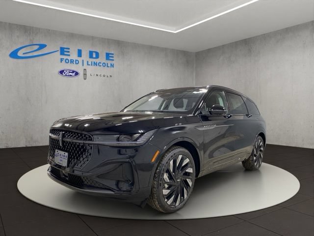 New 2026 Lincoln Nautilus Reserve w/ Jet Appearance Package AWD/4WD image 4