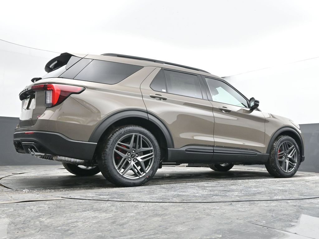 New 2026 Ford Explorer ST w/ Sun And Sound Package image 70