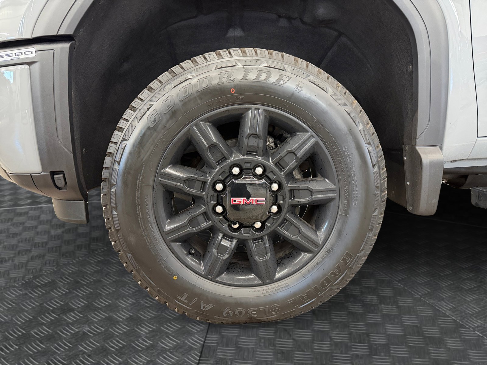 Used 2024 GMC Sierra 2500 AT4 AWD/4WD image 34