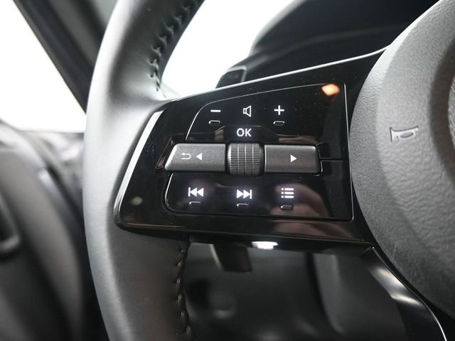 Used 2024 Nissan Z Performance w/ Floor Mat Package image 16