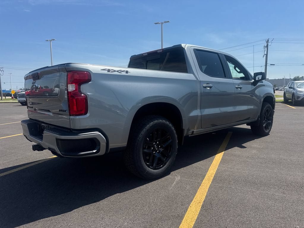 New 2026 Chevrolet Silverado 1500 RST w/ Dark Appearance Package AWD/4WD image 7