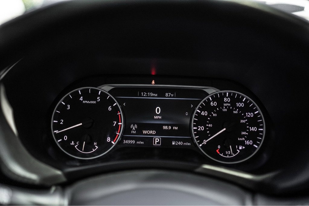 Used 2024 Nissan Sentra SR FWD image 13