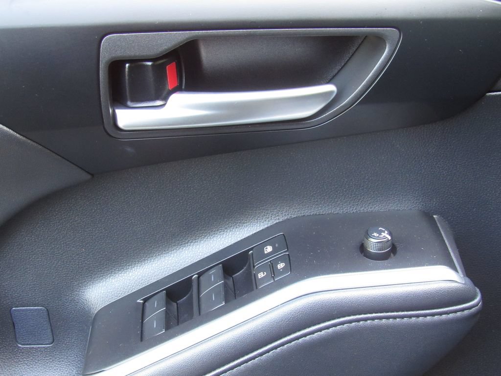 Certified 2025 Toyota Highlander XSE AWD/4WD image 38