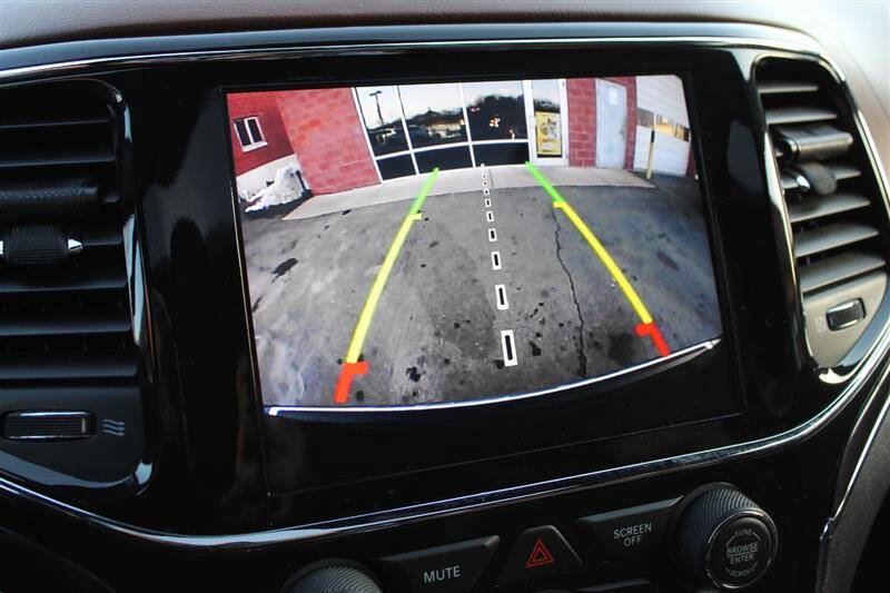 Used 2021 Jeep Grand Cherokee Overland image 27