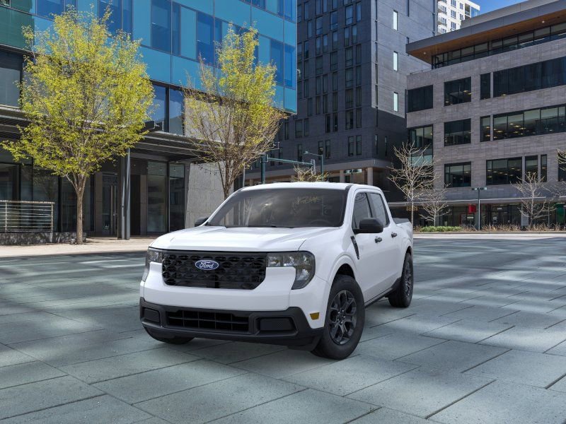 New 2026 Ford Maverick XLT w/ Equipment Group 301A AWD/4WD image 2