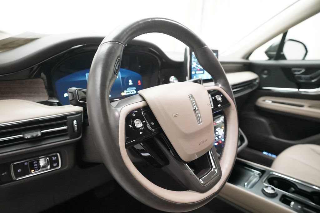 Used 2020 Lincoln Corsair Reserve w/ Equipment Group 201A AWD/4WD image 20