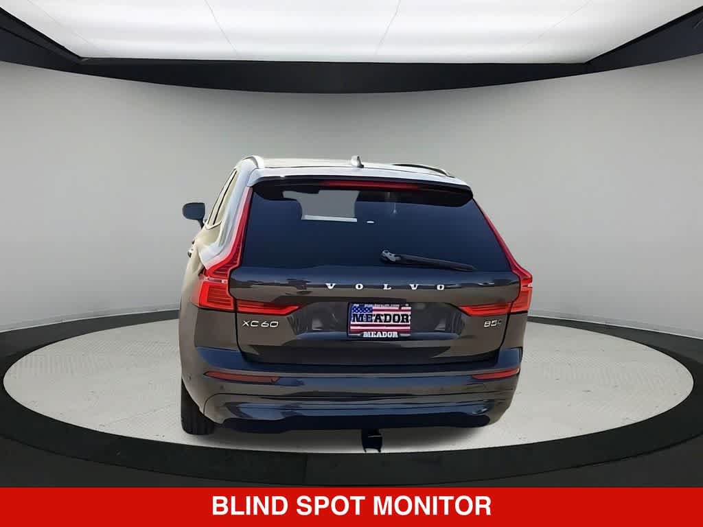Used 2022 Volvo XC60 B5 Momentum AWD/4WD image 7