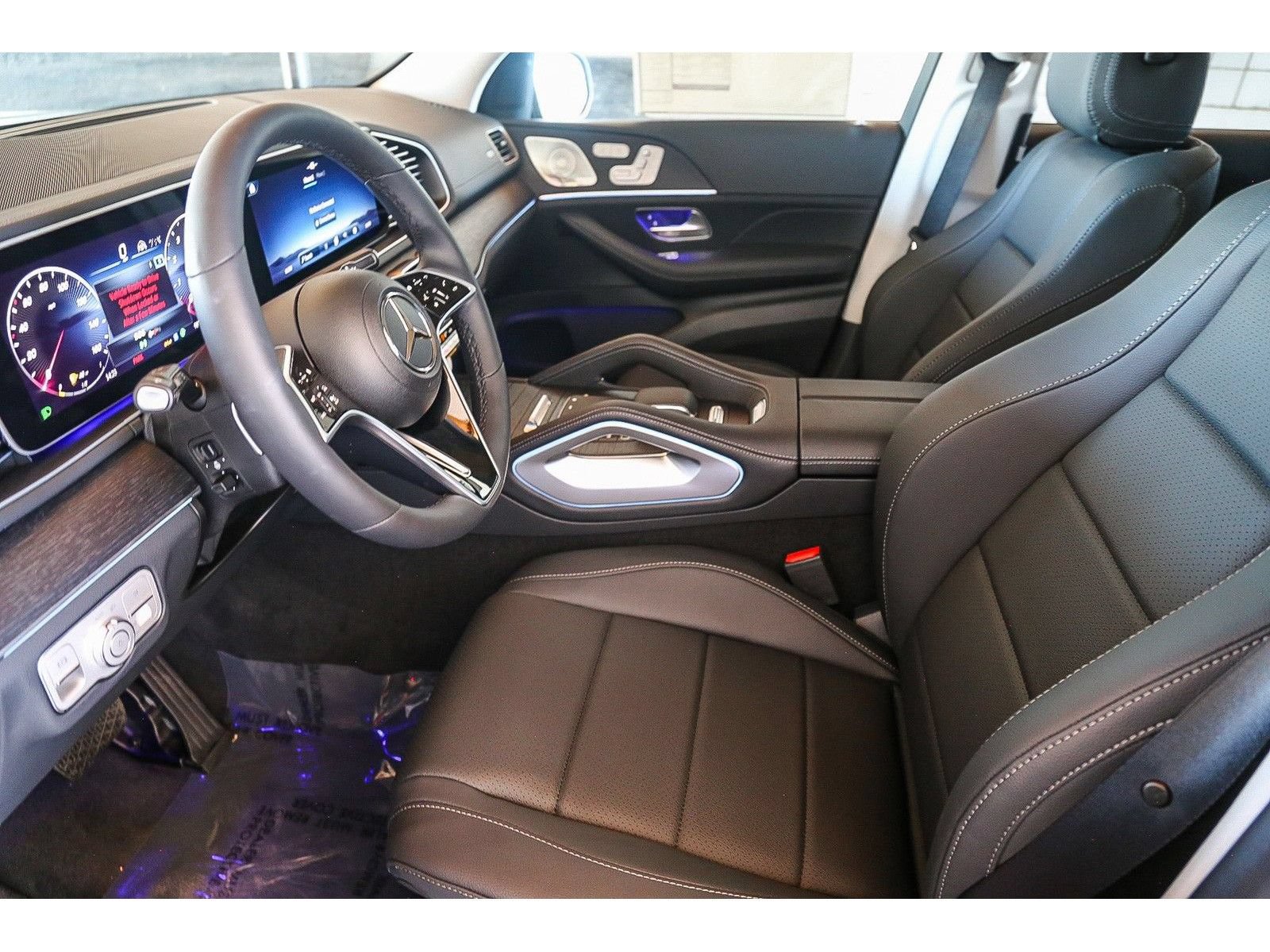 New 2026 Mercedes-Benz GLS 450 4MATIC image 17
