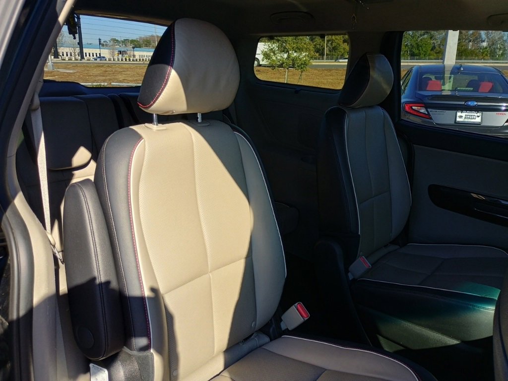 Used 2020 Kia Sedona EX w/ EX Premium Package image 20
