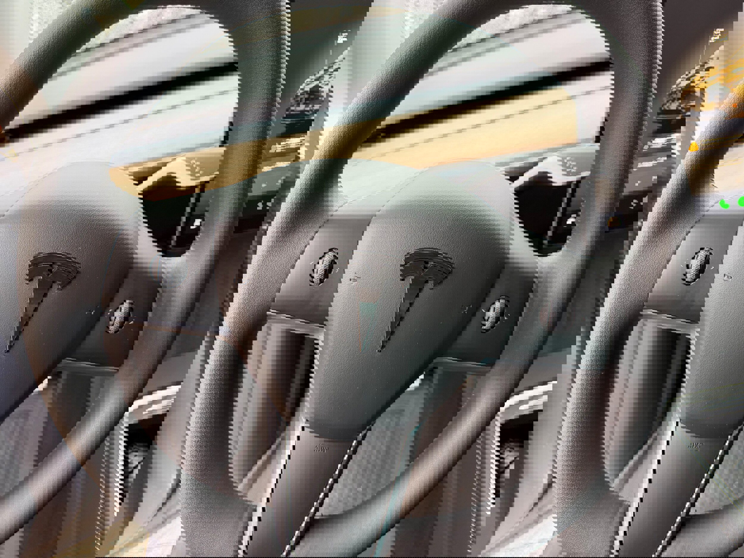 Used 2024 Tesla Model Y Performance image 18