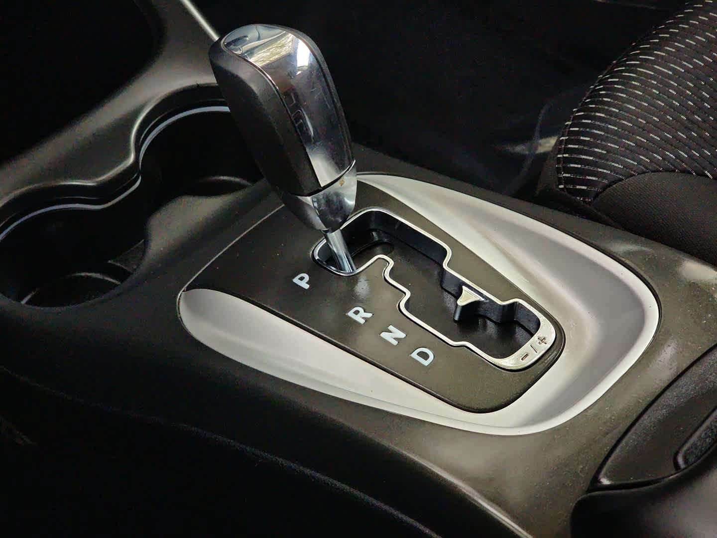 Used 2020 Dodge Journey SE FWD image 15