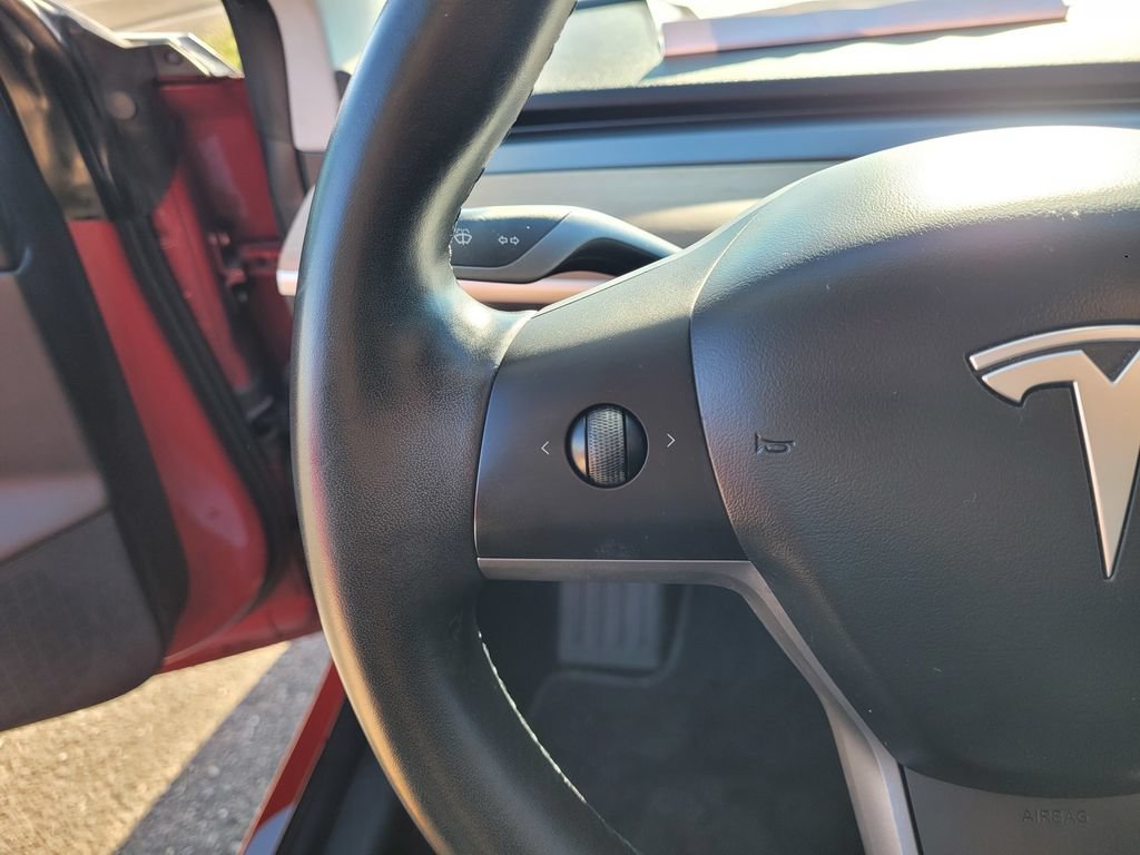 Used 2018 Tesla Model 3 Long Range AWD/4WD image 22