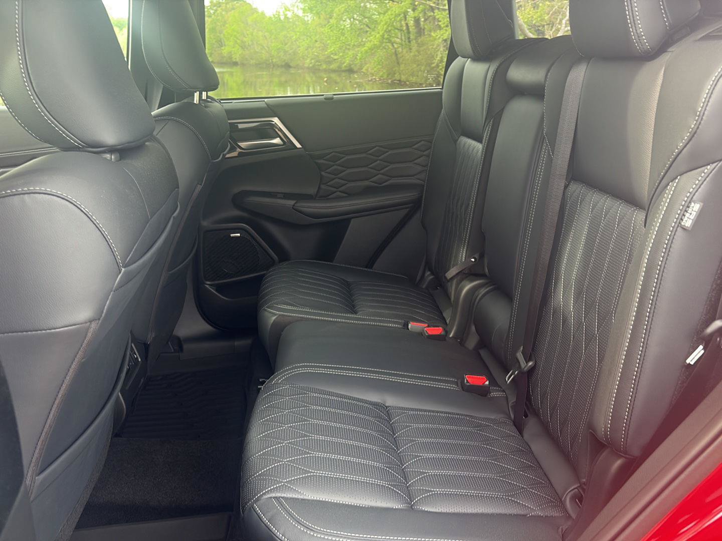 New 2026 Mitsubishi Outlander SEL AWD/4WD image 16
