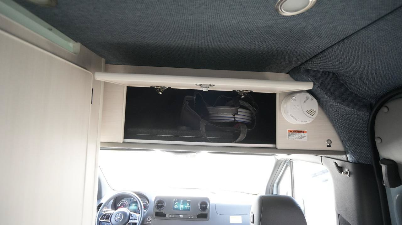 Used 2022 Mercedes-Benz Sprinter 2500 image 37