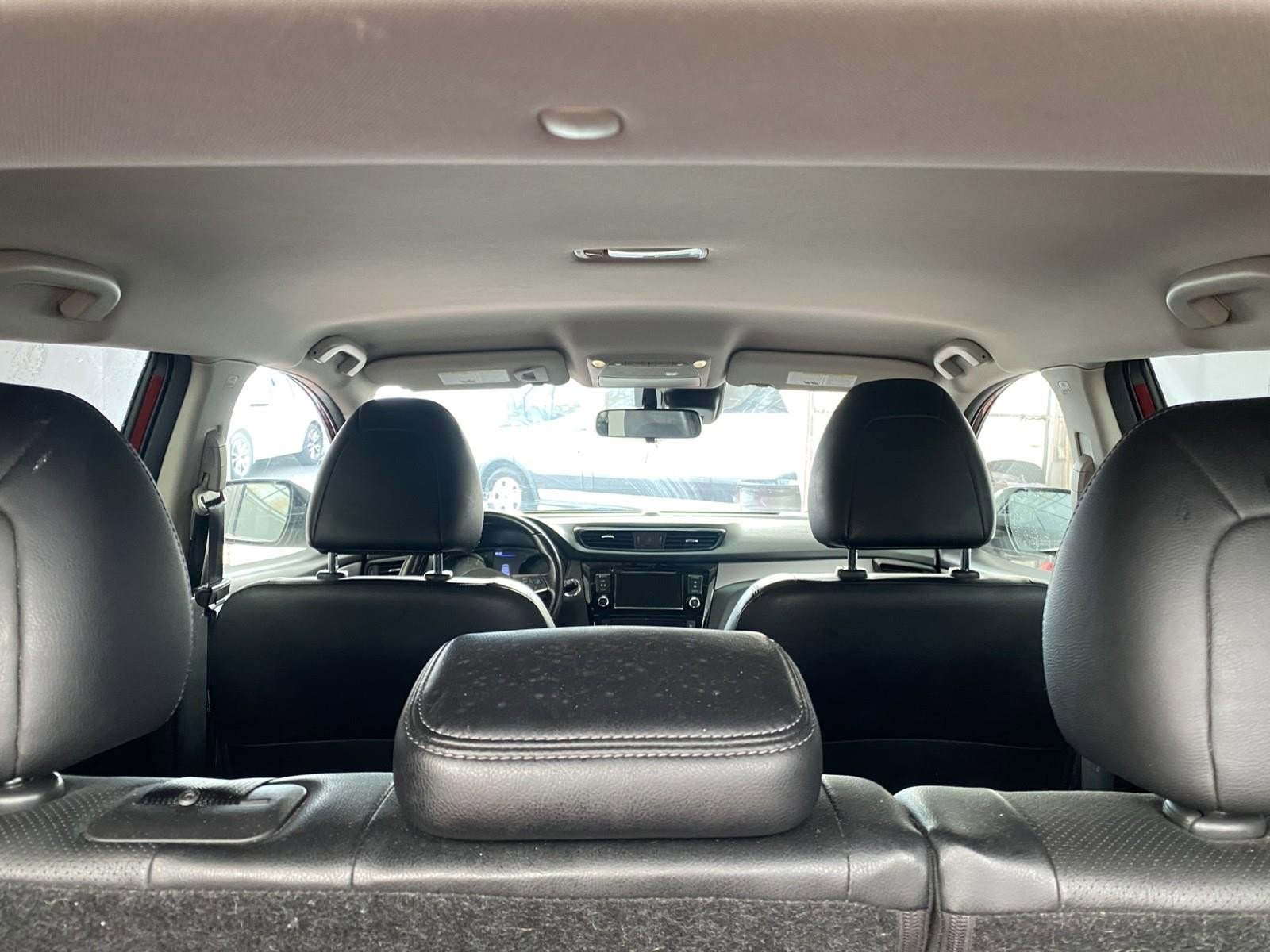 Used 2020 Nissan Rogue Sport SL image 14