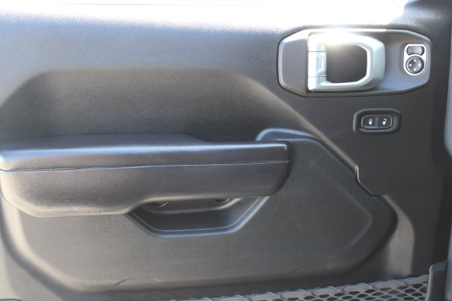 Used 2021 Jeep Wrangler Unlimited Sport AWD/4WD image 10