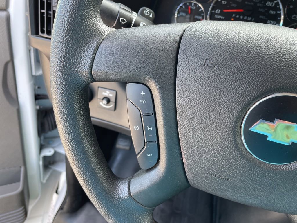 Used 2024 Chevrolet Express 2500 w/ Driver Convenience Package image 13