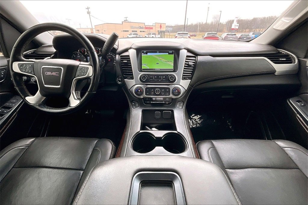 Used 2019 GMC Yukon XL SLT w/ Premium Edition image 15
