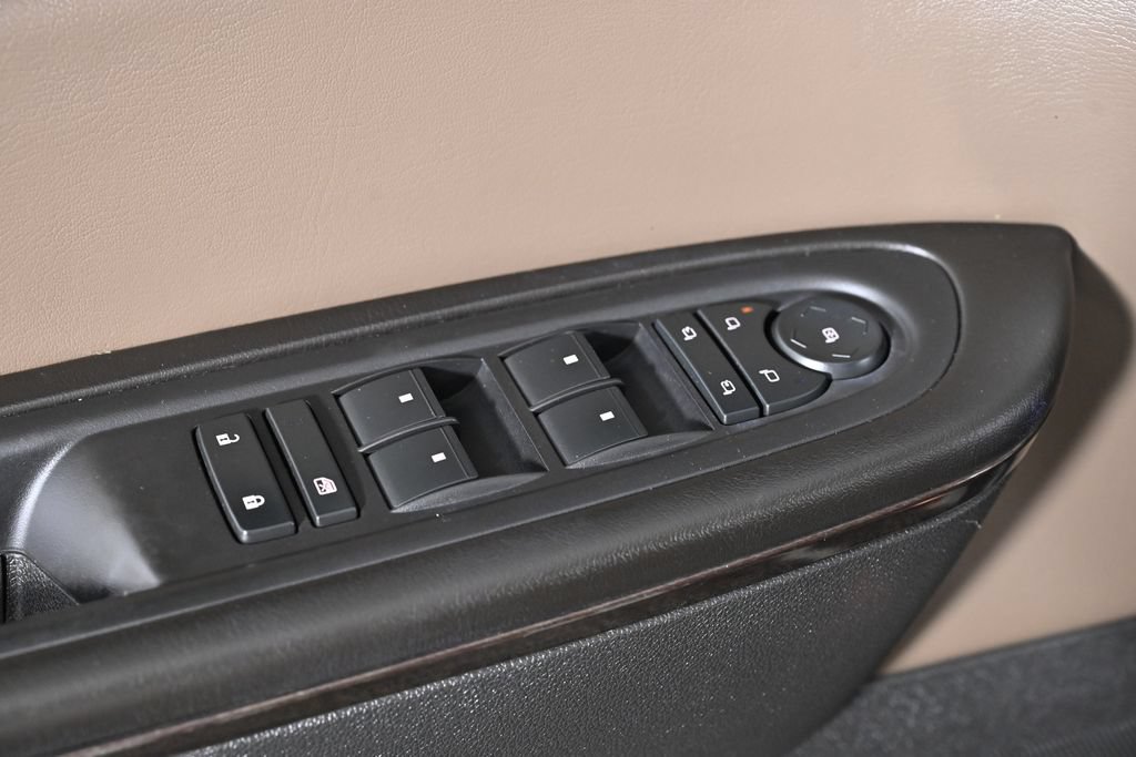 Used 2016 GMC Acadia SLT w/ Open Road Package AWD/4WD image 20