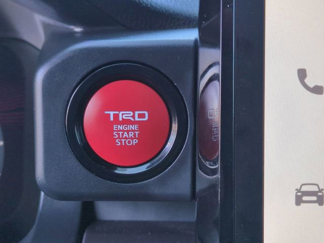 Used 2025 Toyota Tacoma TRD Sport image 18