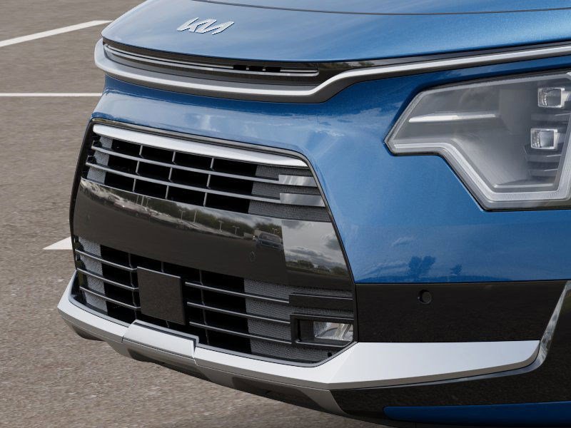 New 2025 Kia Niro SX Touring image 12