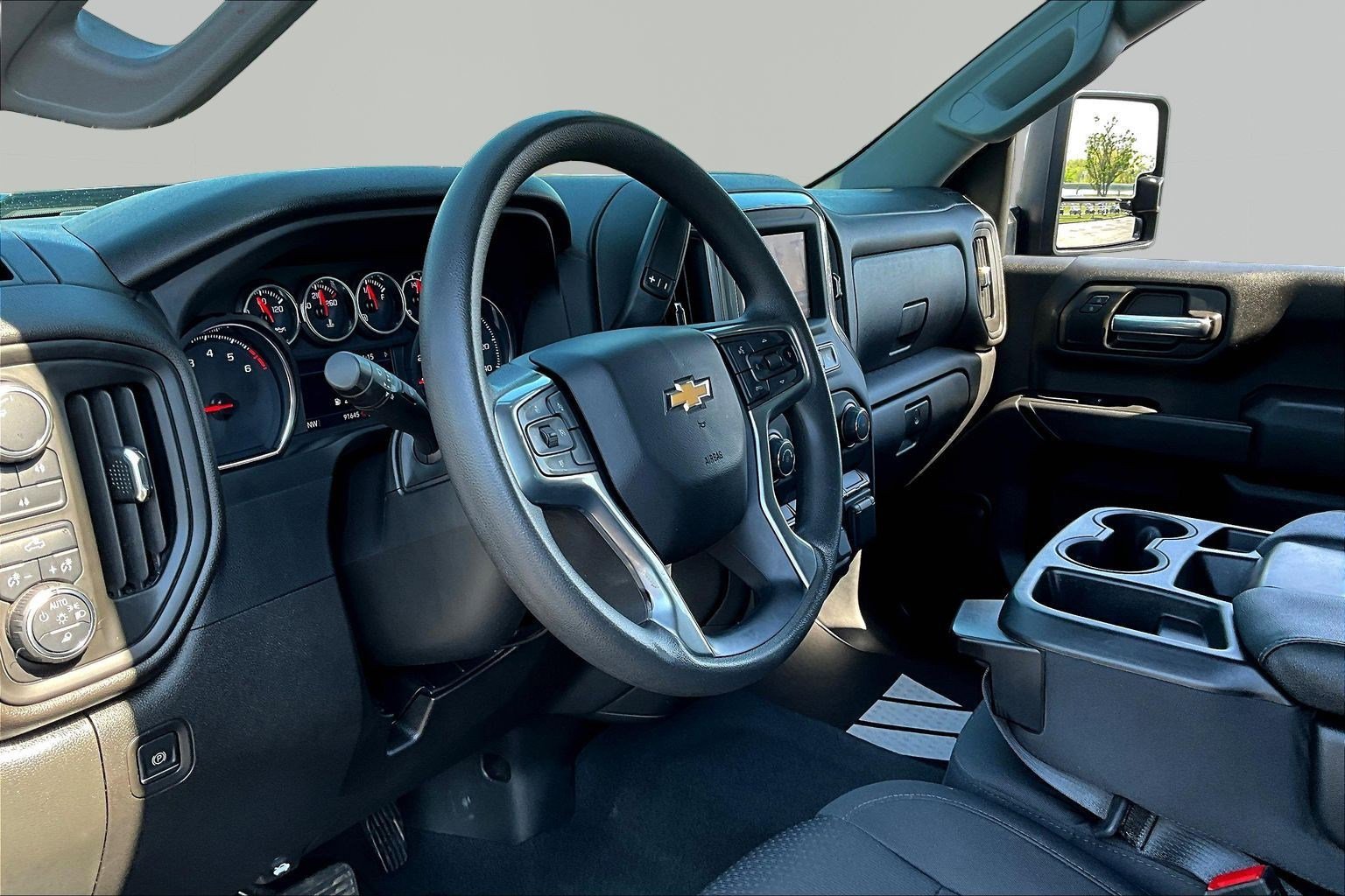 Used 2023 Chevrolet Silverado 2500 Custom w/ Custom Value Package AWD/4WD image 18