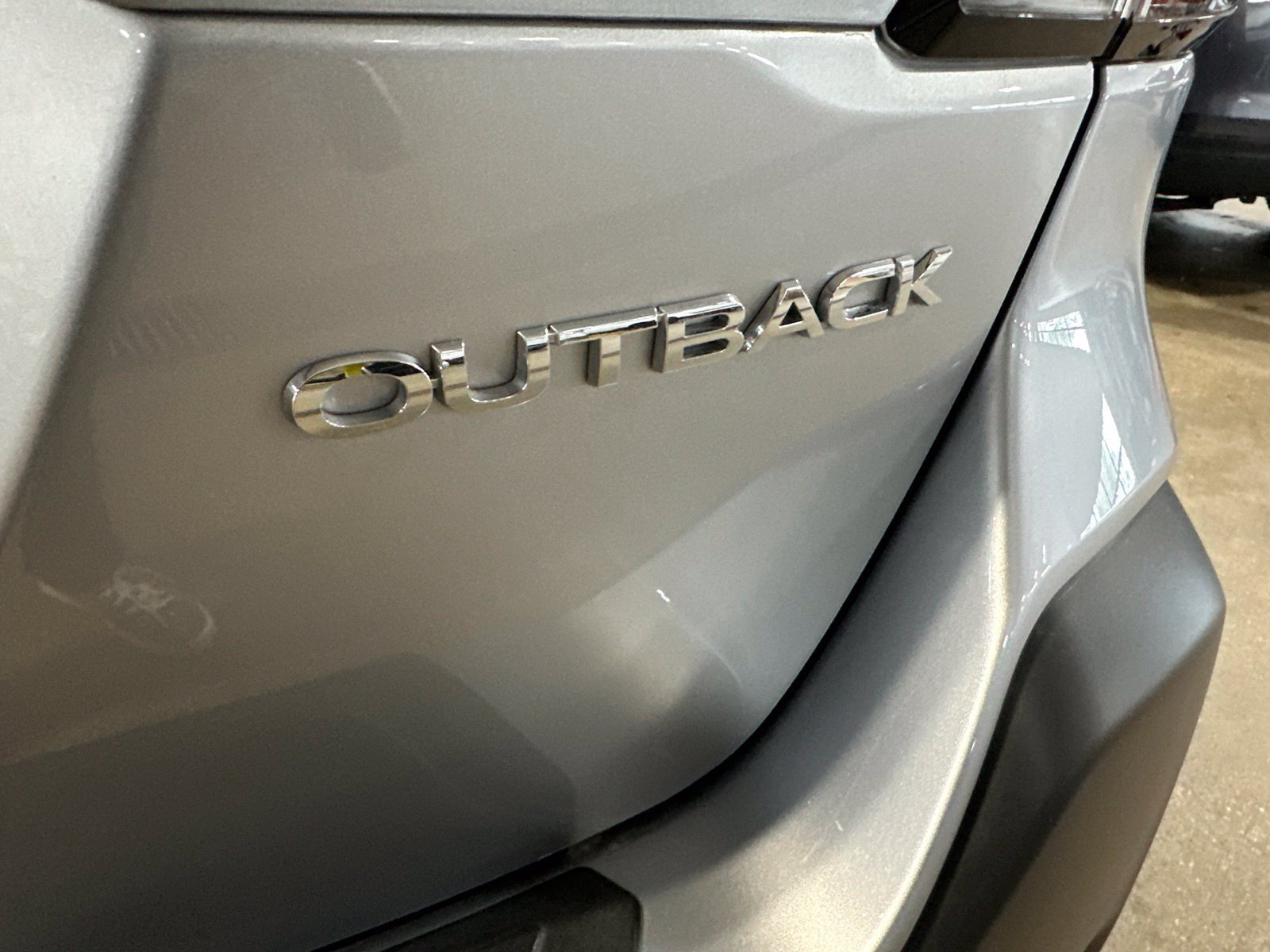 Used 2025 Subaru Outback Premium w/ Popular Package #1A AWD/4WD image 8