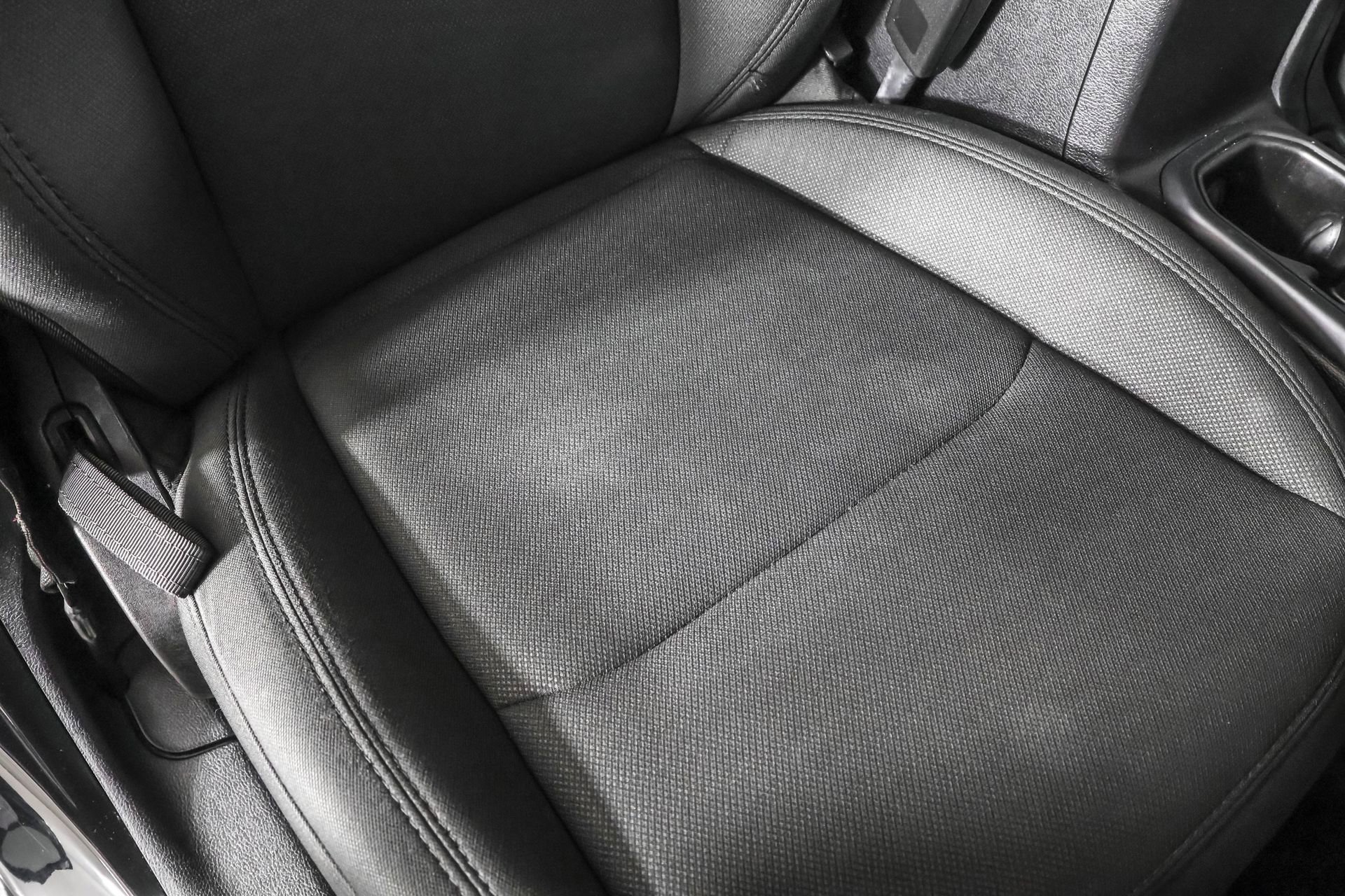 Used 2020 Jeep Wrangler Unlimited Sahara image 47