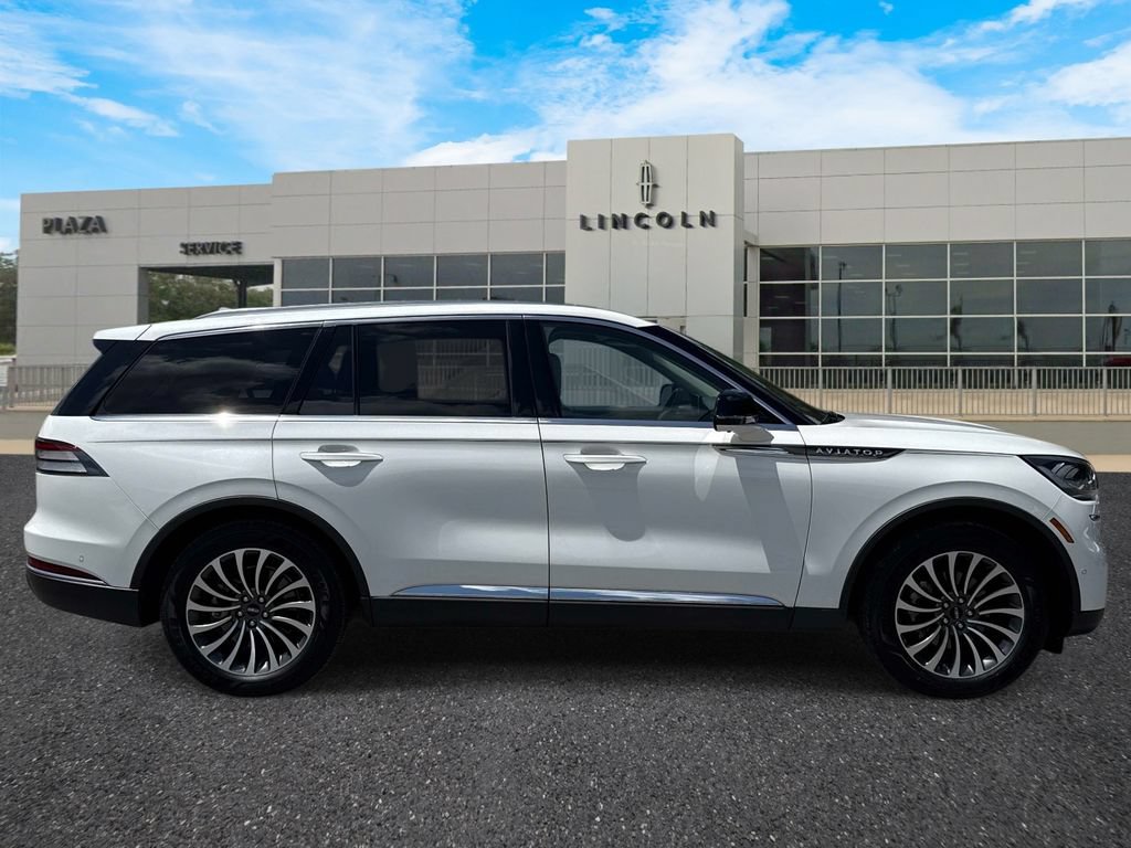 Certified 2021 Lincoln Aviator Reserve w/ Elements Package Plus RWD image 2