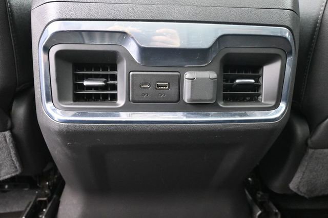 Used 2022 GMC Sierra 1500 AT4 w/ AT4 Preferred Package AWD/4WD image 33
