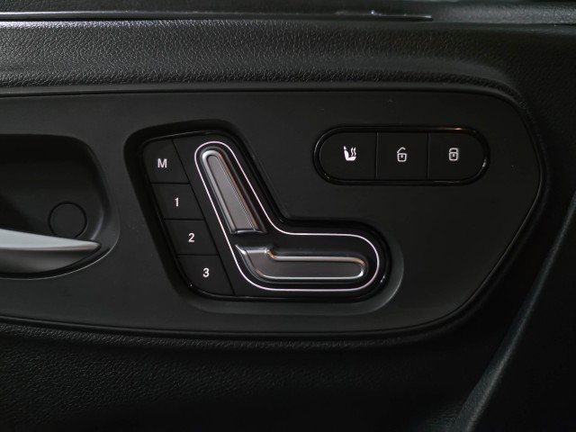 Used 2022 Mercedes-Benz Sprinter 3500 image 28