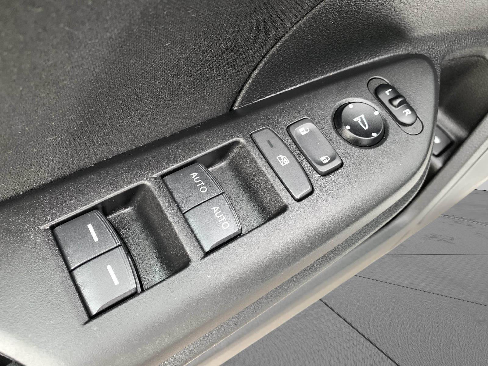 Certified 2021 Honda Civic EX image 10