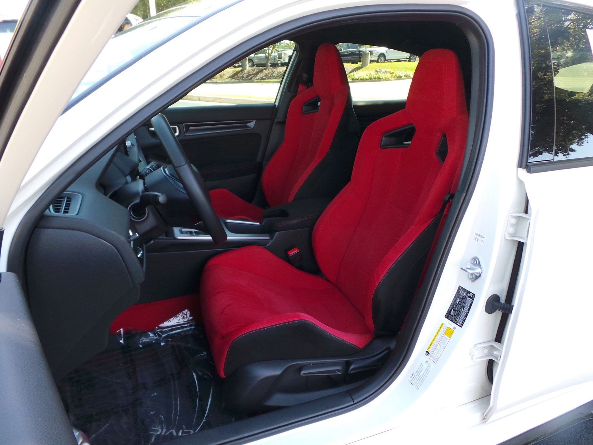 Used 2024 Honda Civic Type R image 8