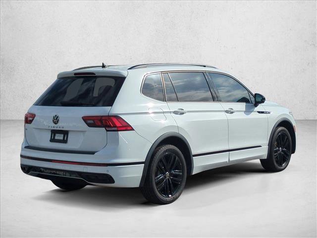 Used 2022 Volkswagen Tiguan SE R-Line image 5