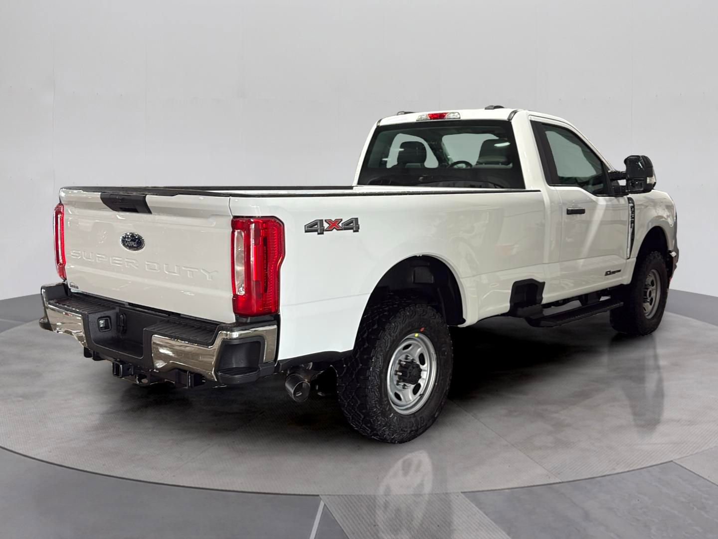 New 2026 Ford F350 XL image 5