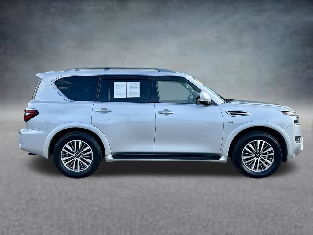 Used 2022 Nissan Armada SV w/ SV Appearance Package RWD image 4