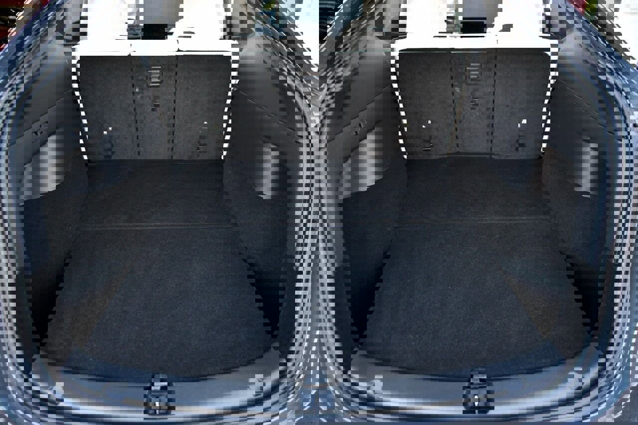 Used 2021 Tesla Model Y Long Range image 13