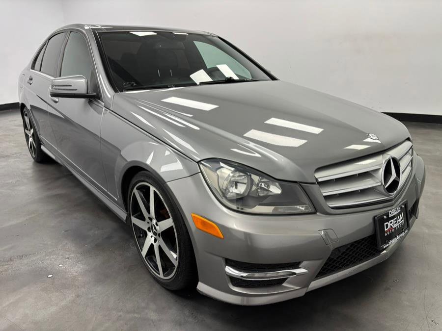 Used 2013 Mercedes-Benz C 300 Sport image 10