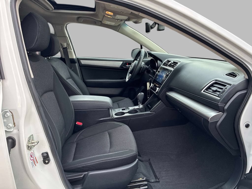 Used 2019 Subaru Outback 2.5i Premium AWD/4WD image 9