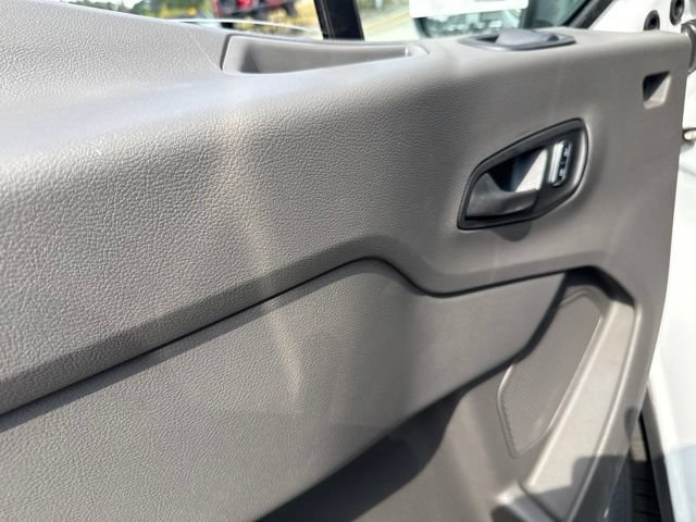 New 2027 Ford Transit 250 148 Medium Roof w/ Load Area Protection Package RWD image 23