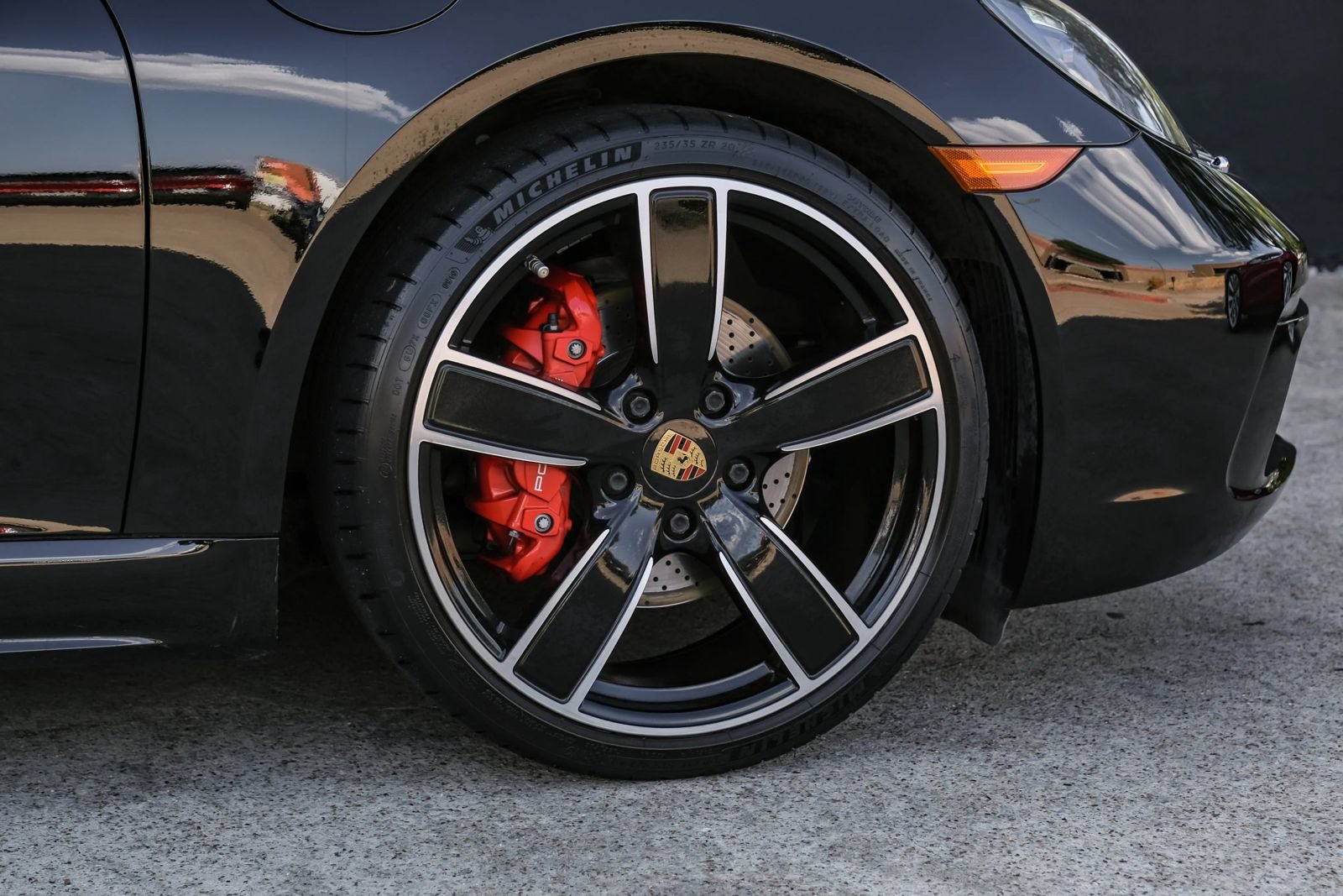 Used 2019 Porsche 718 Cayman S RWD image 41