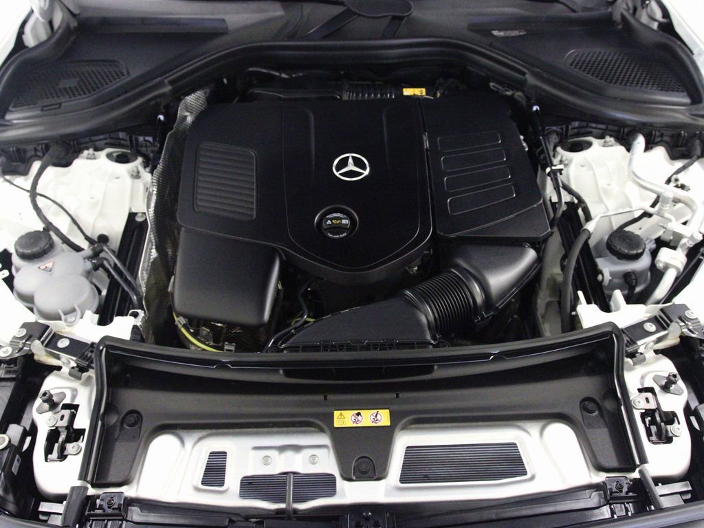 Certified 2024 Mercedes-Benz GLC 300 4MATIC image 12
