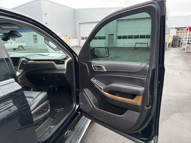 Used 2019 GMC Yukon Denali w/ Denali Ultimate Package AWD/4WD image 17