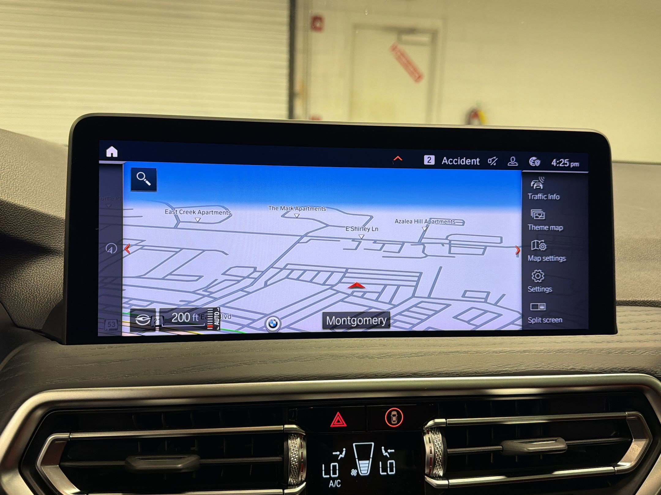 Certified 2024 BMW X4 xDrive30i w/ Premium Package image 23