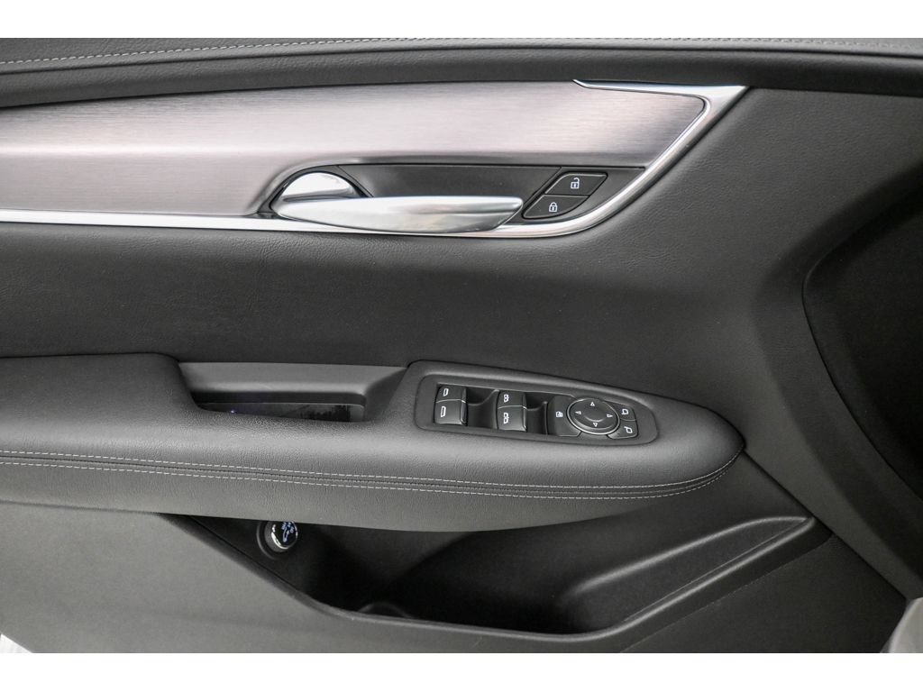 Used 2020 Cadillac XT5 Luxury FWD image 10