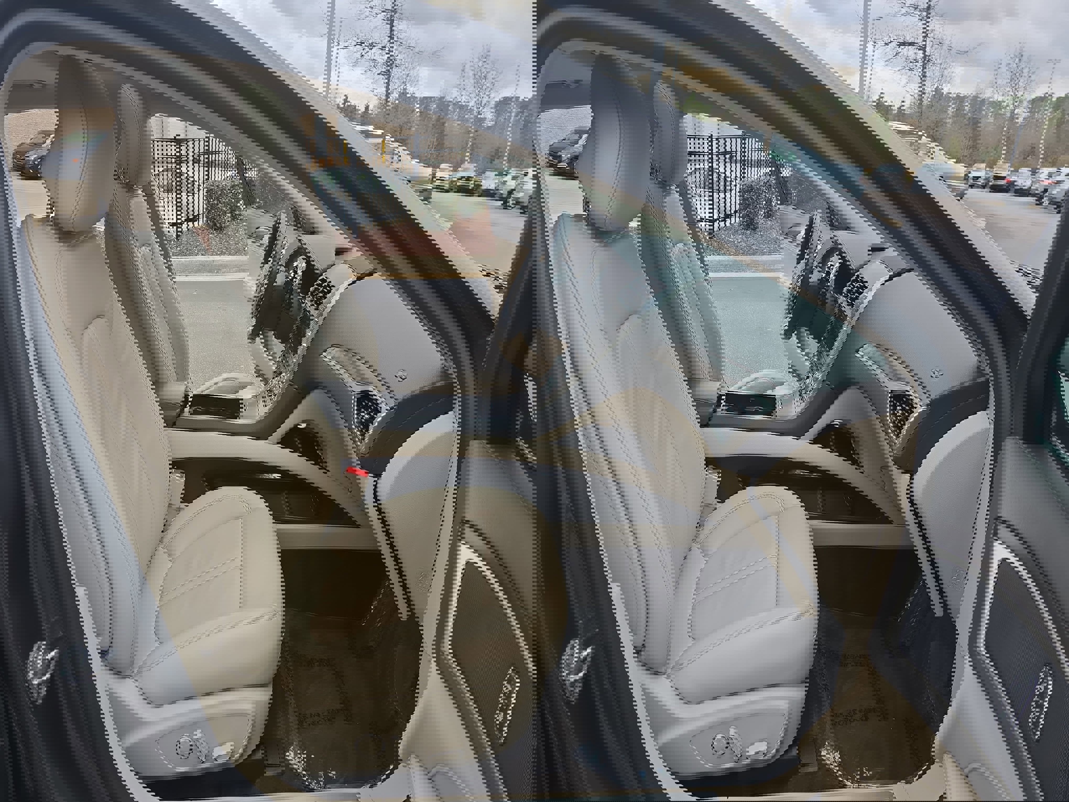 Used 2018 Lincoln MKZ Select w/ Technology Package image 10