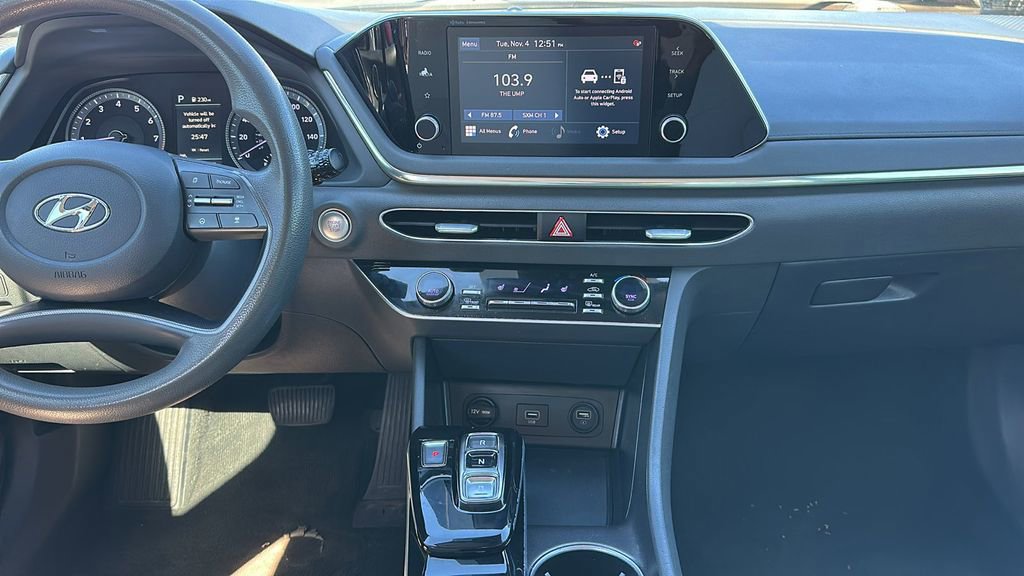 Used 2021 Hyundai Sonata SEL image 11