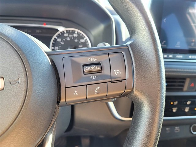 Used 2023 Nissan Rogue S image 20