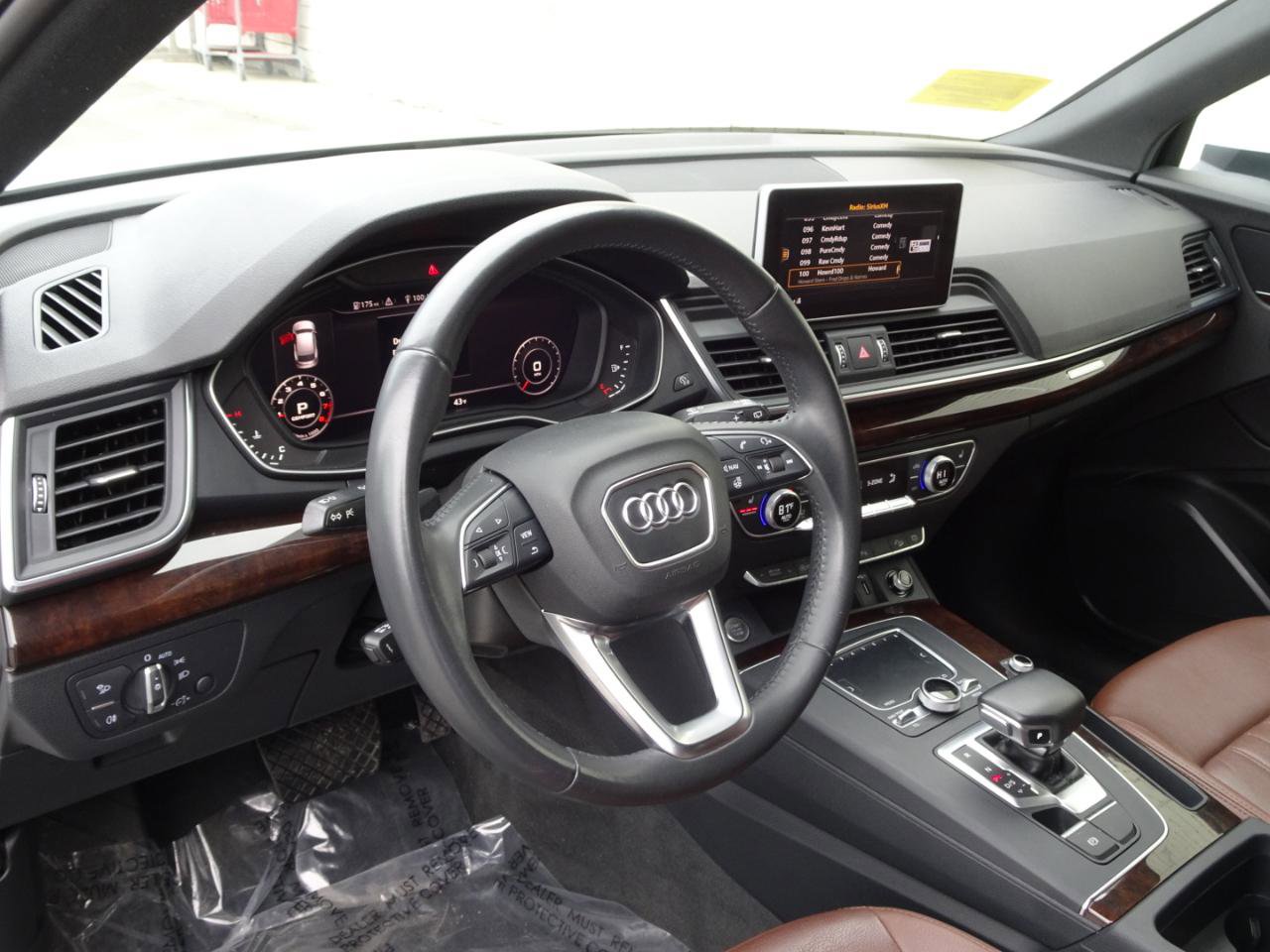 Used 2018 Audi Q5 2.0T Premium Plus w/ Premium Plus Package image 10
