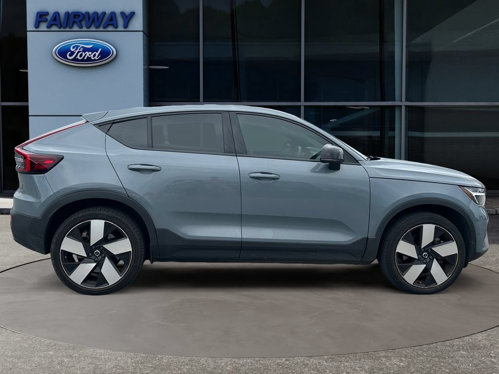 Used 2023 Volvo C40 P8 Recharge Ultimate AWD/4WD image 9